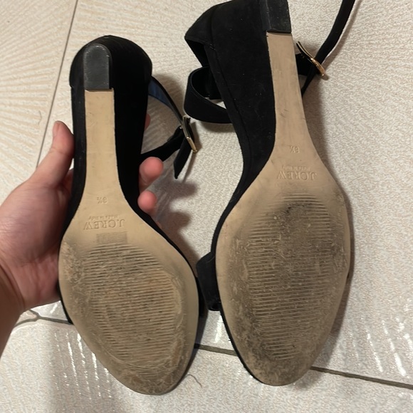 Sandal worn 1x - Picture 3 of 3